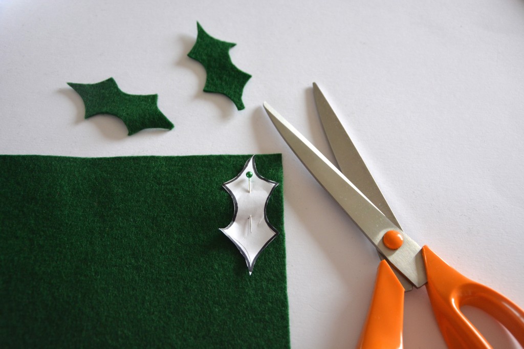 Cutting out the leaves