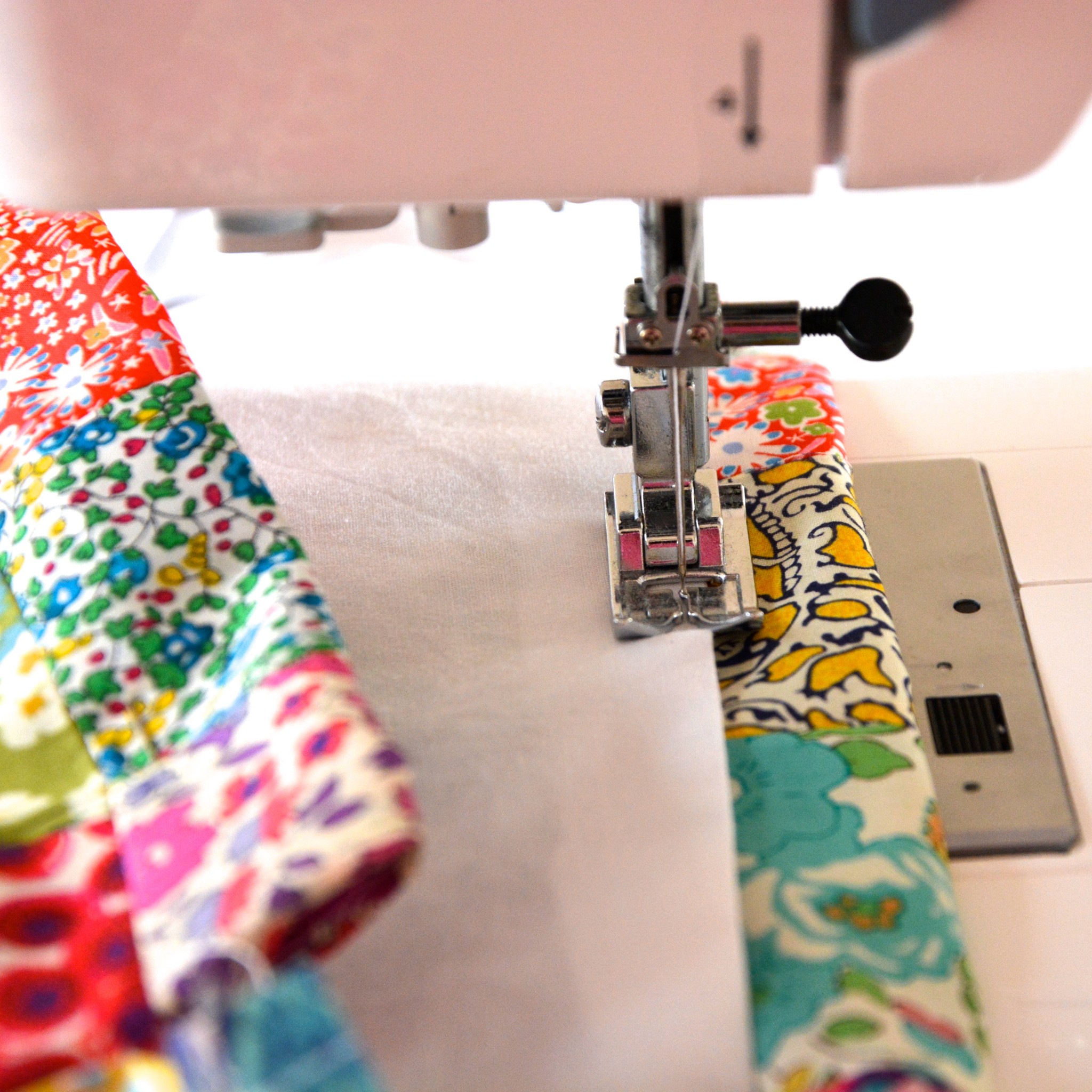Attaching the bag lining