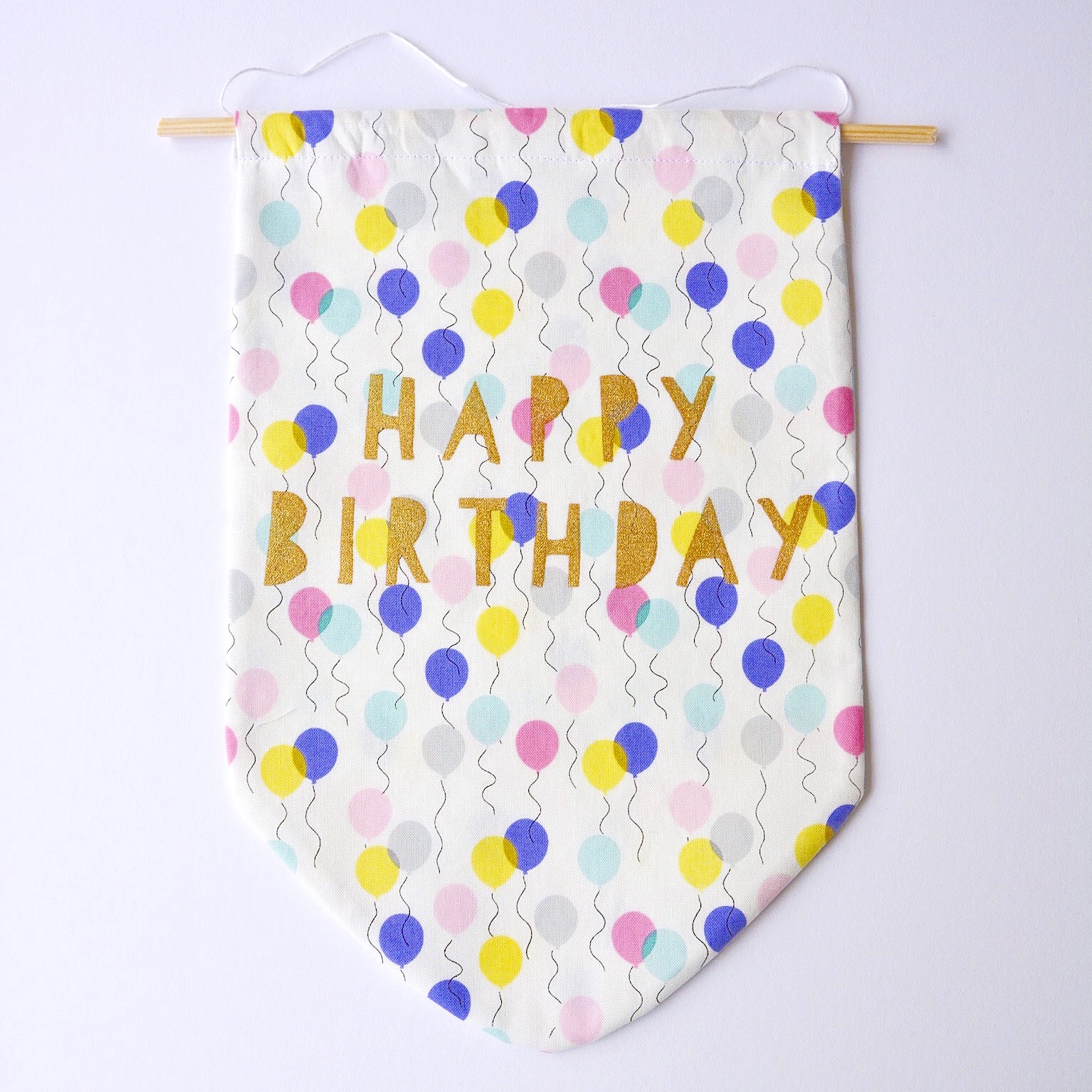Fabric banner tutorial | Hello! Hooray!