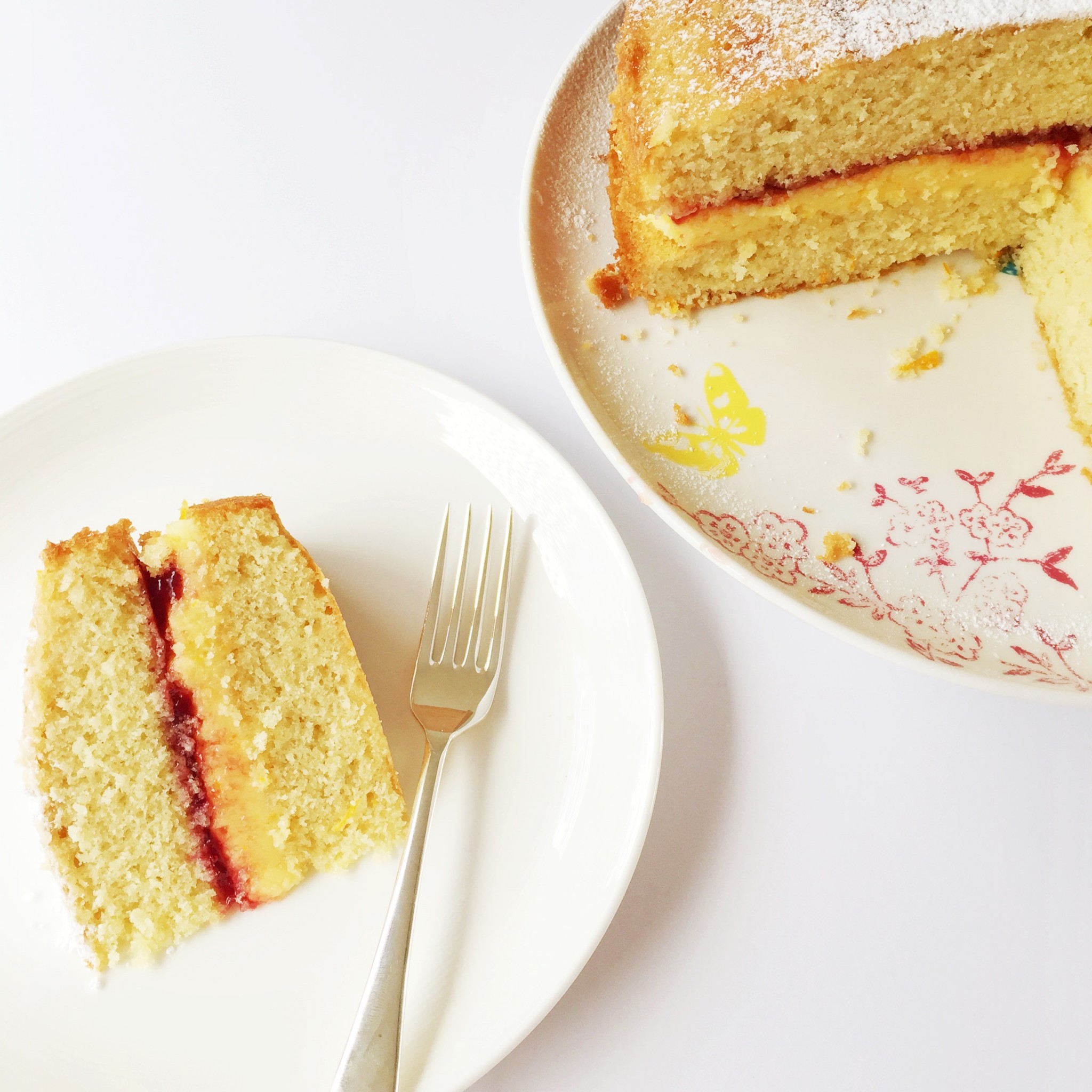 Orange and almond Victoria sponge cake | Hello! Hooray!
