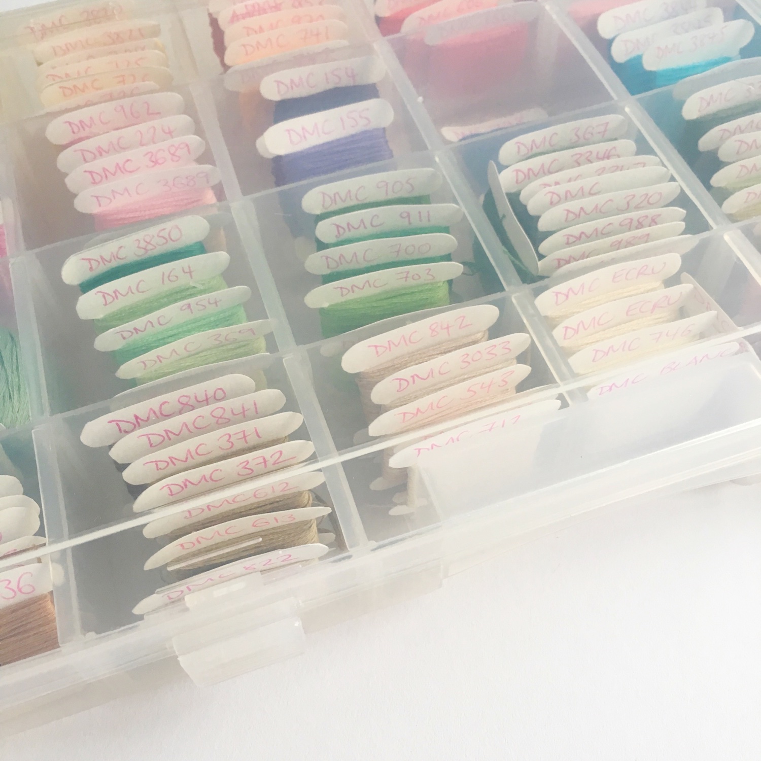 How I organised my embroidery threads | Hello! Hooray!