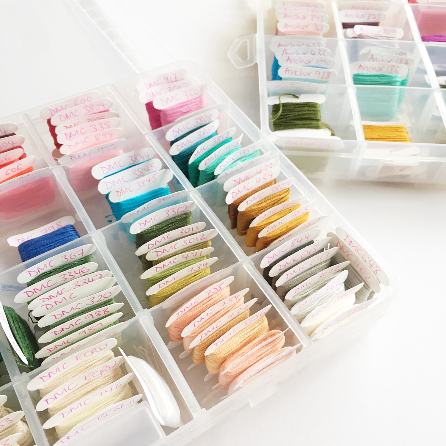 How I organised my embroidery threads | Hello! Hooray!