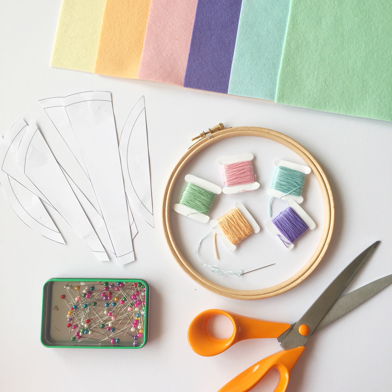Crafty Colour Palette #2 pin hoop materials | Hello! Hooray!