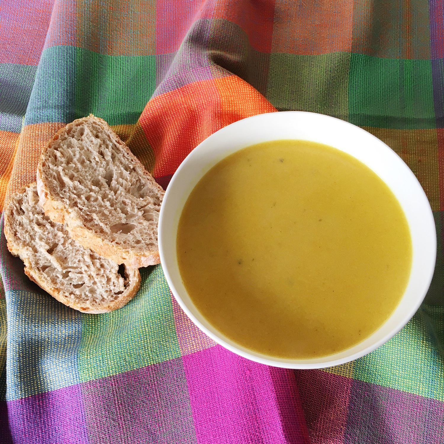 Spicy parsnip soup | Hello! Hooray!